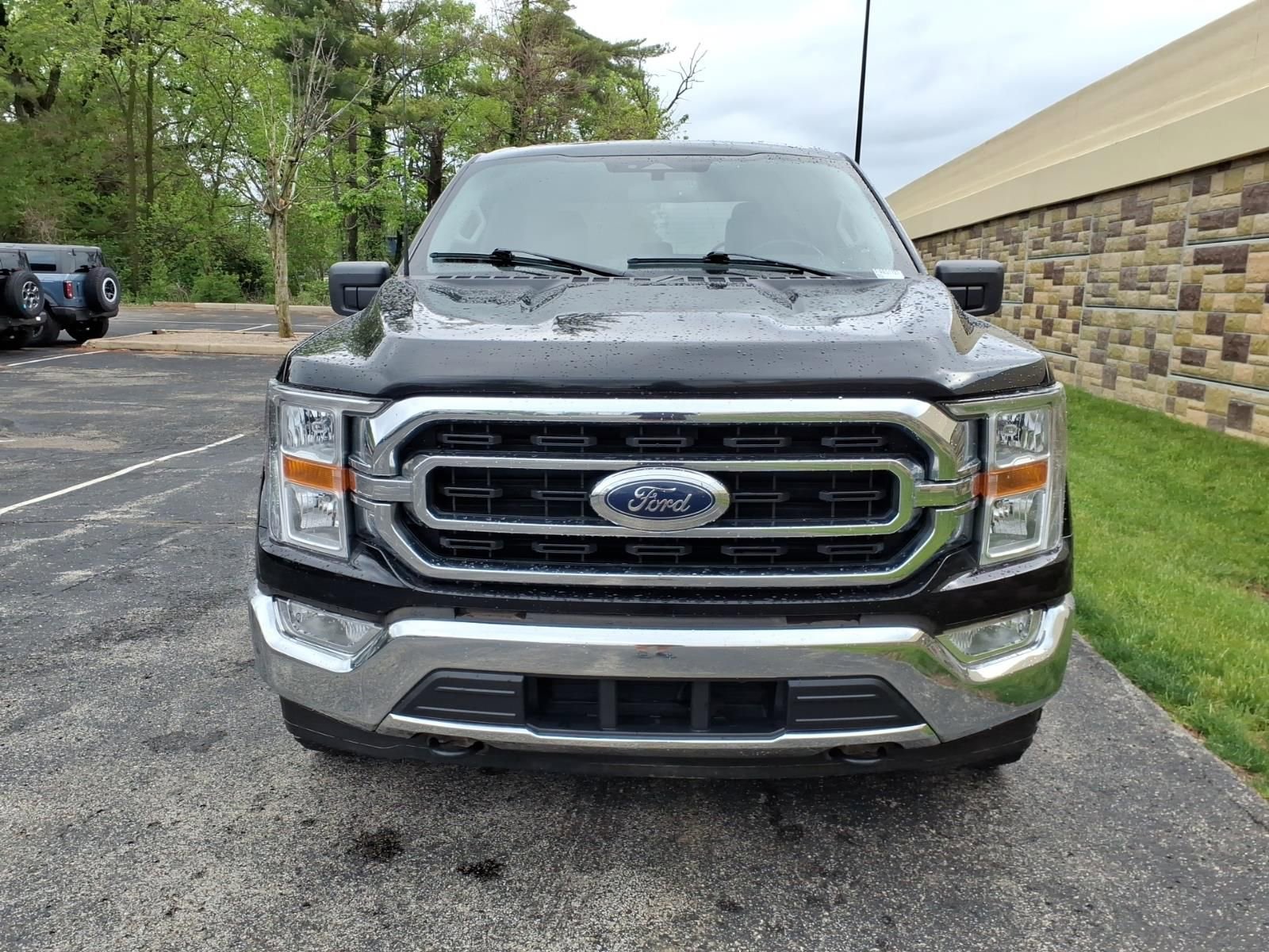 Used 2023 Ford F150 XLT w/ Equipment Group 301A Mid AWD/4WD image 3
