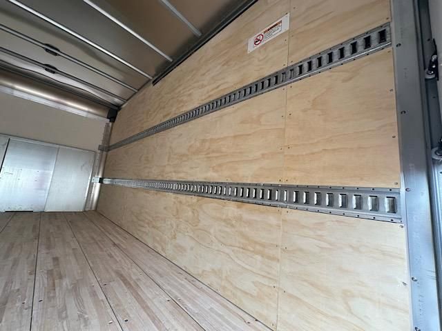 New 2024 Ford E-450 and Econoline 450 Super Duty w/ Power Windows & Locks Group image 24