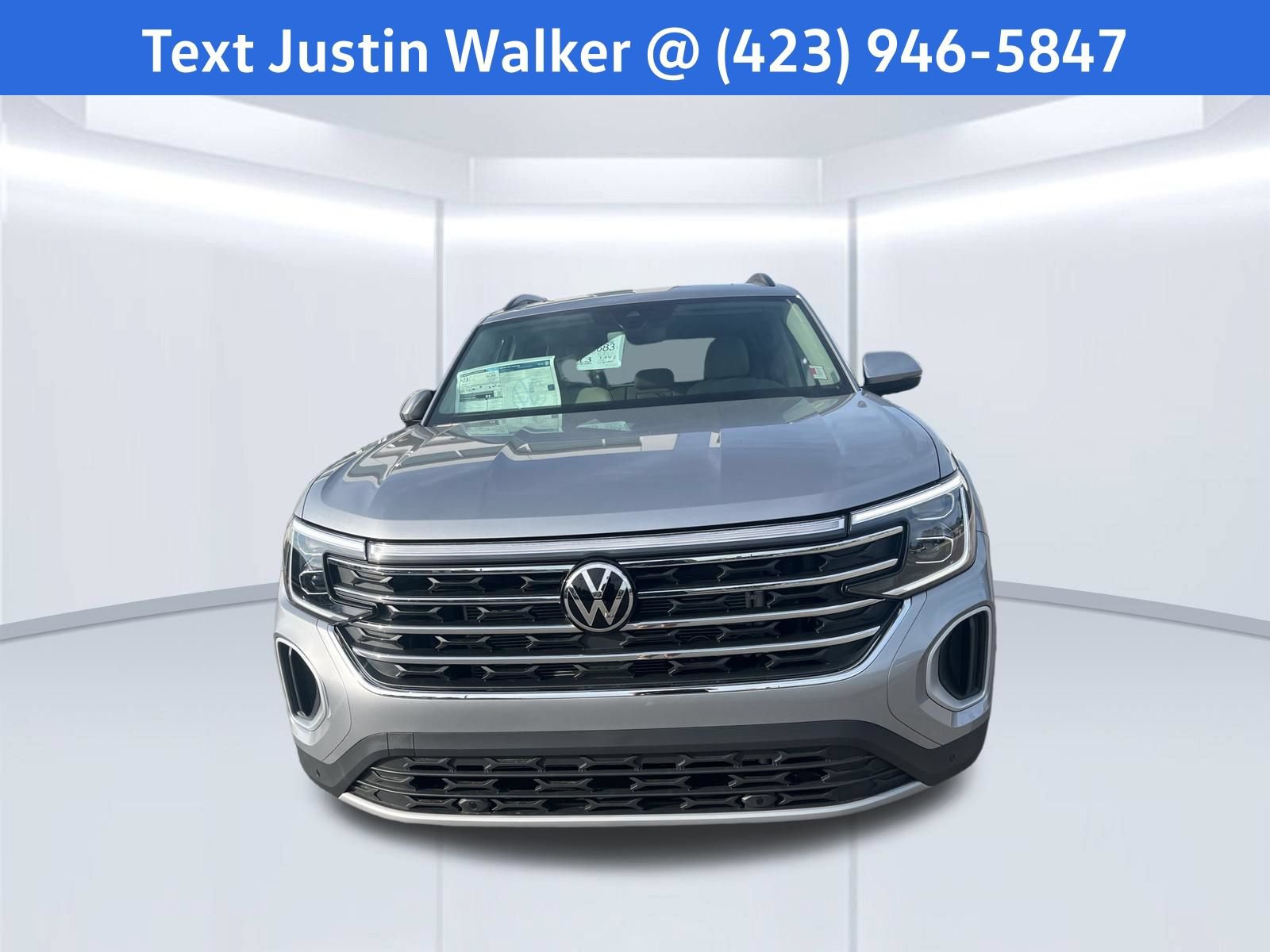 New 2026 Volkswagen Atlas SE FWD image 2