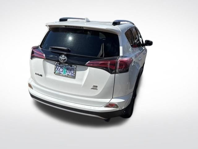 Used 2018 Toyota RAV4 SE w/ Power Extra Value Package image 8