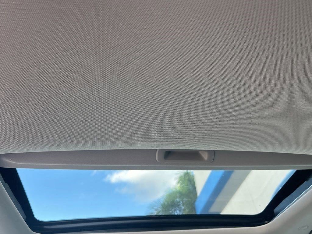 Used 2023 Honda CR-V EX image 10