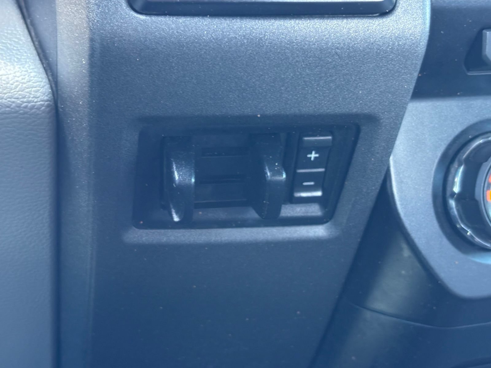 Used 2018 Ford F550 4x4 Crew Cab Super Duty image 19