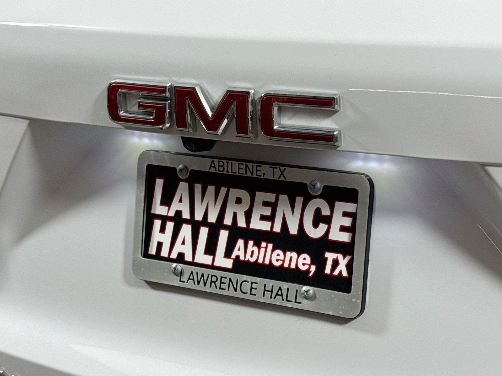 New 2027 GMC Terrain AT4 w/ Technology Package II AWD/4WD image 18