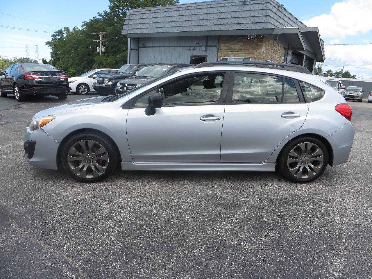 Used 2014 Subaru Impreza 2.0i Sport Premium image 6