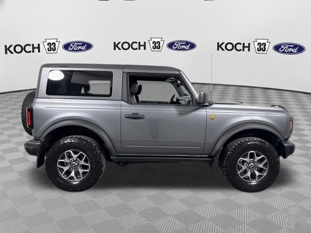 Used 2023 Ford Bronco Badlands image 9