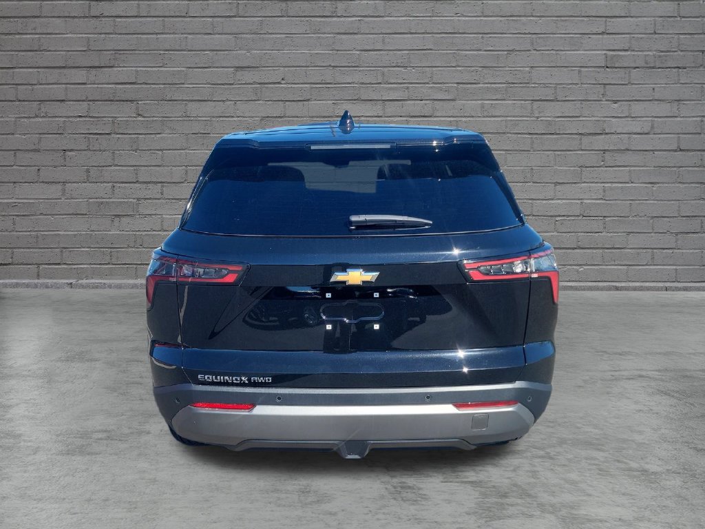 New 2027 Chevrolet Equinox LT w/ LPO, Floor Liner Package AWD/4WD image 7