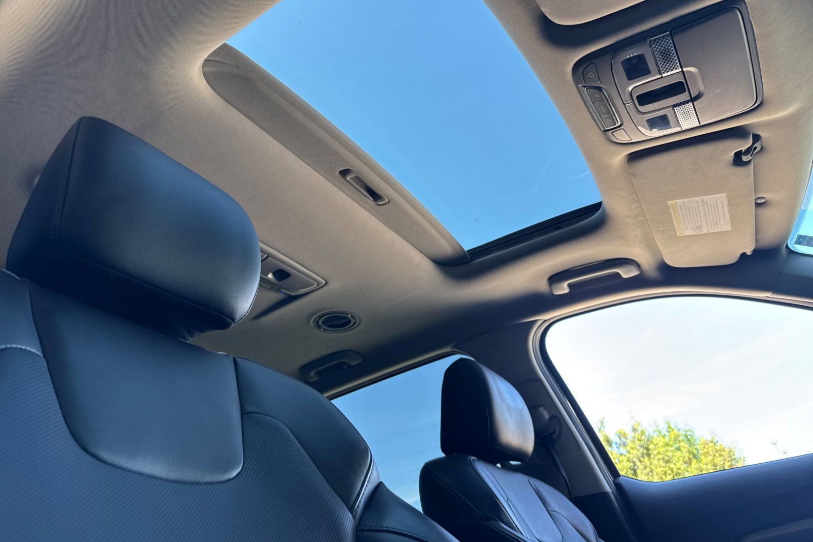 Used 2020 Kia Telluride S AWD/4WD image 18