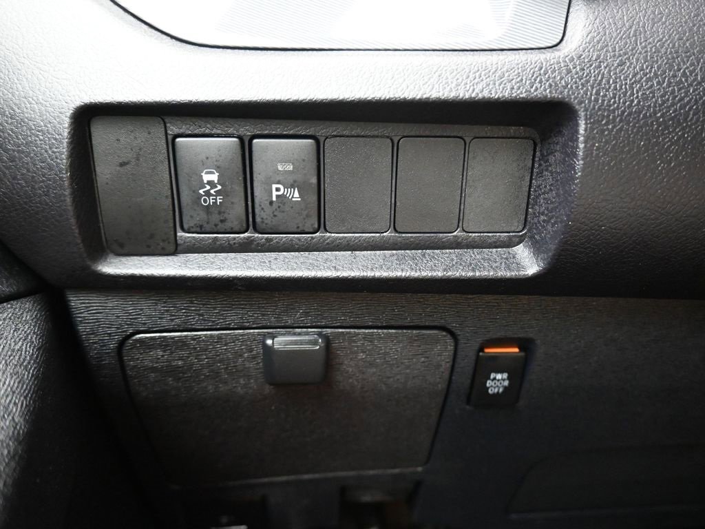 Used 2020 Toyota Sienna SE Premium image 26