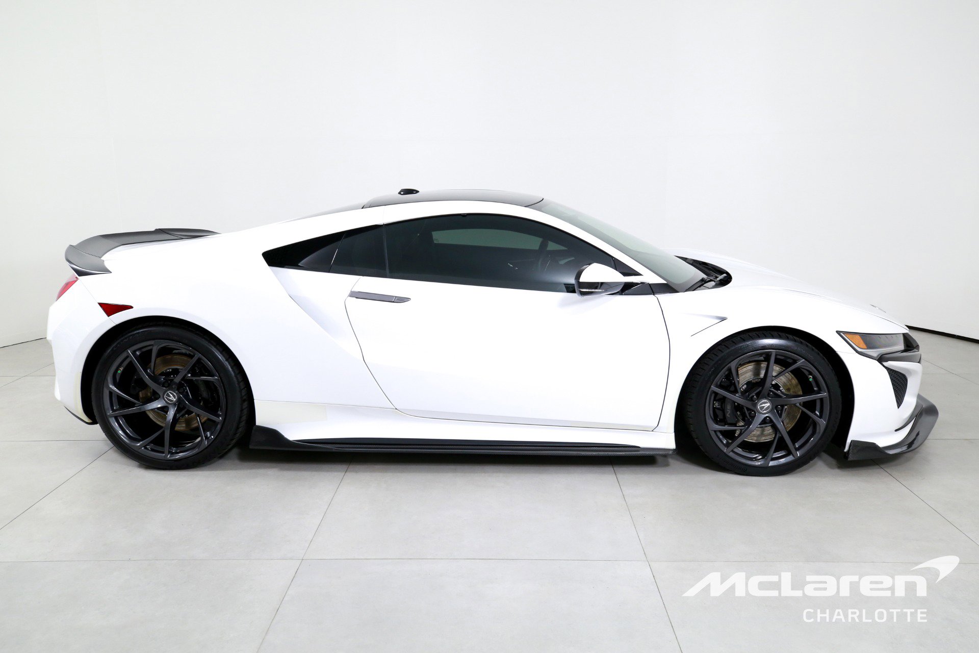 Used 2018 Acura NSX image 9