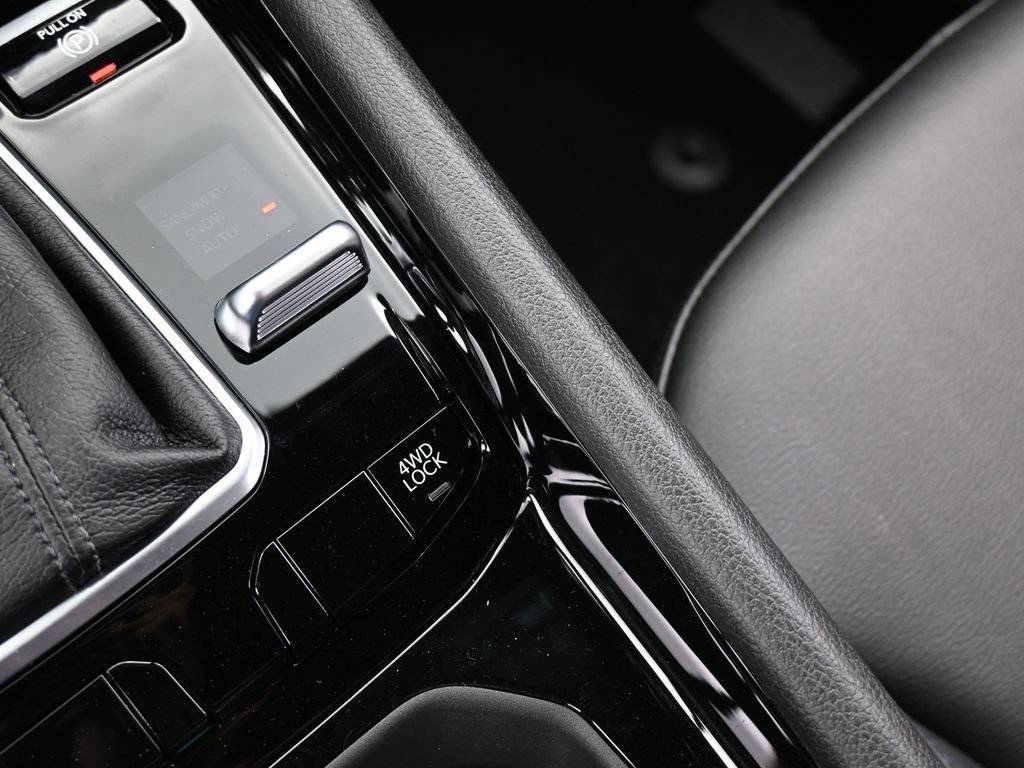 Used 2026 Jeep Compass Latitude AWD/4WD image 23