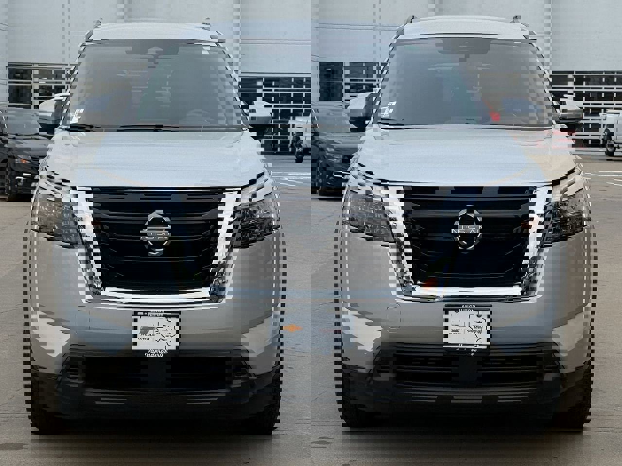 Used 2025 Nissan Pathfinder SV image 7