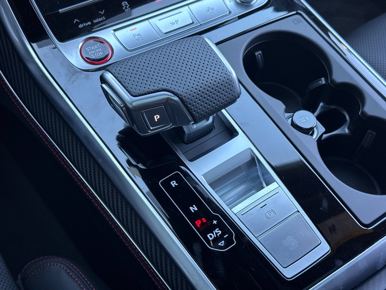 New 2026 Audi SQ8 Prestige AWD/4WD image 22