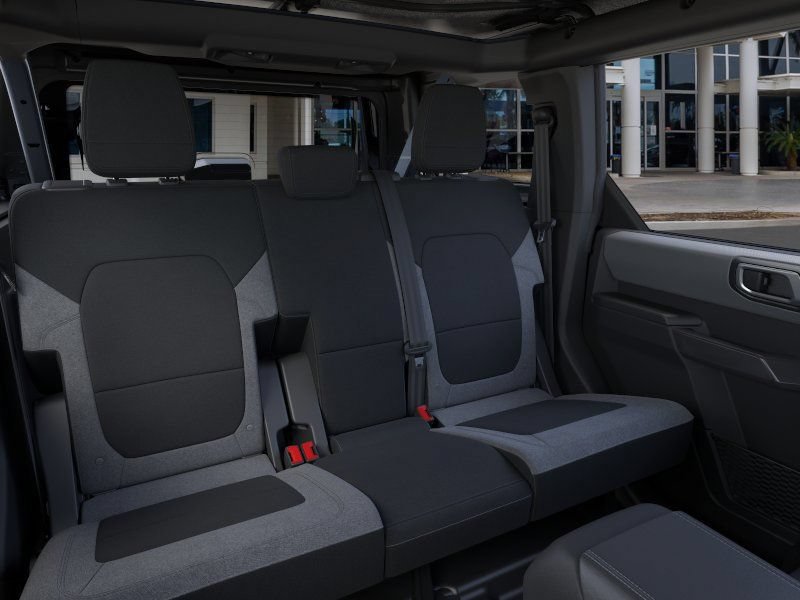 New 2025 Ford Bronco 4-Door AWD/4WD image 11
