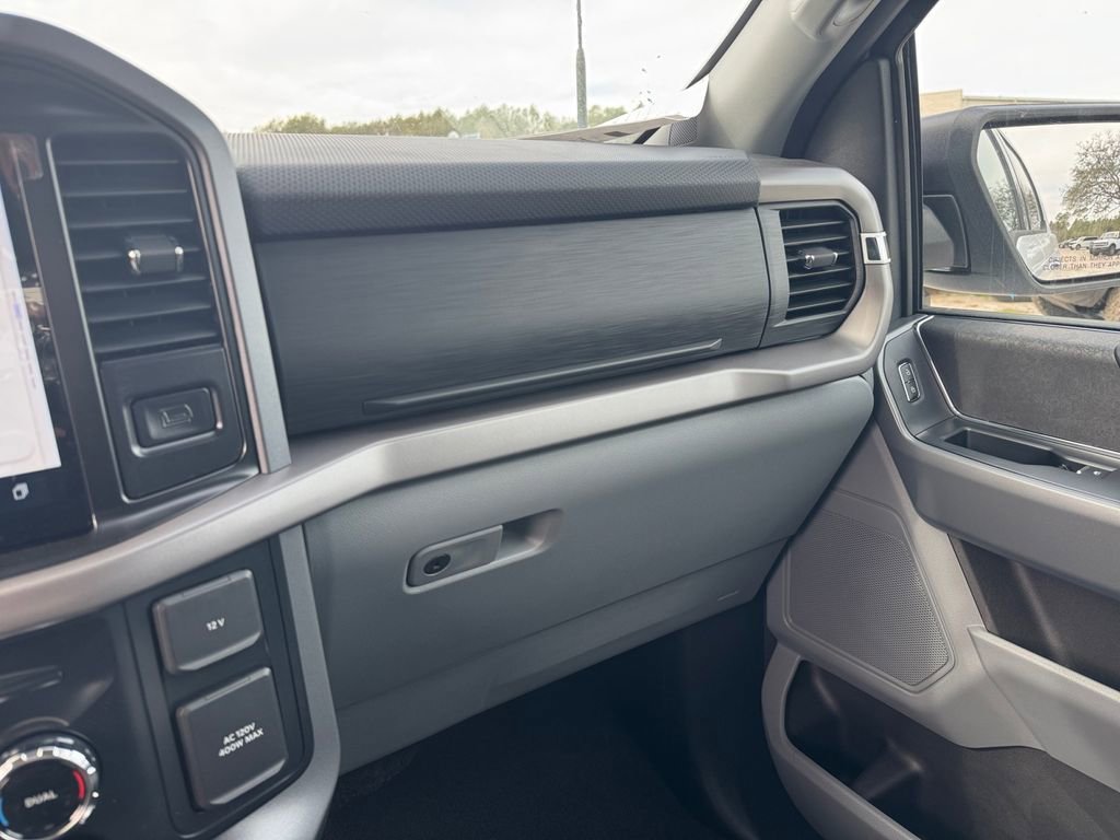 New 2025 Ford F150 XLT w/ Equipment Group 301A Standard image 37