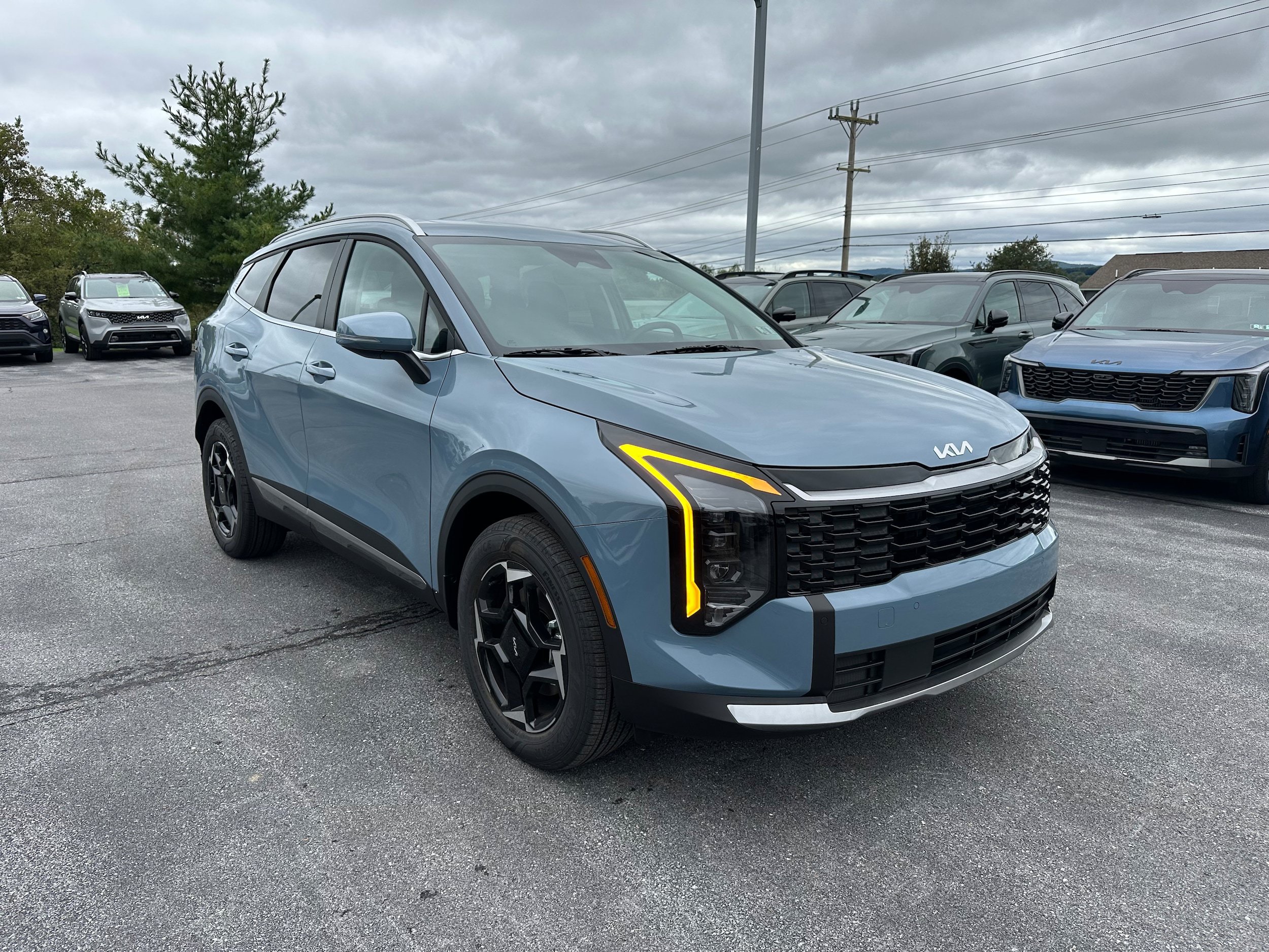 New 2027 Kia Sportage EX AWD/4WD image 3