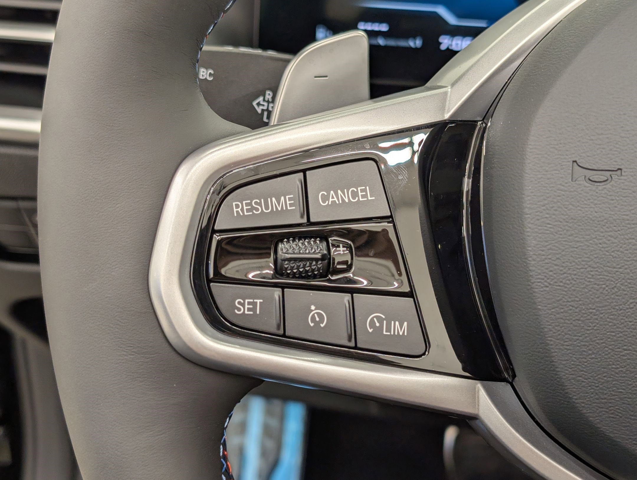 New 2026 BMW M440i Convertible image 16