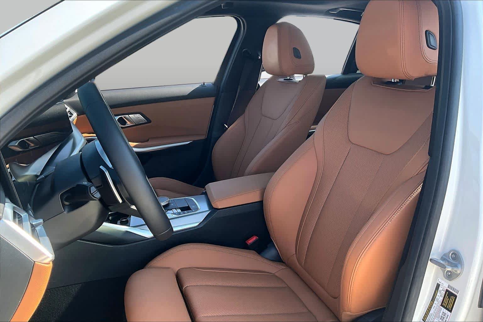 Used 2025 BMW M340i w/ Premium Package RWD image 7