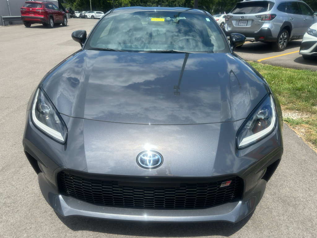 Used 2024 Toyota GR86 Premium RWD image 2
