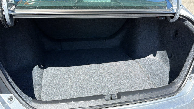 Used 2021 Honda Accord LX image 12