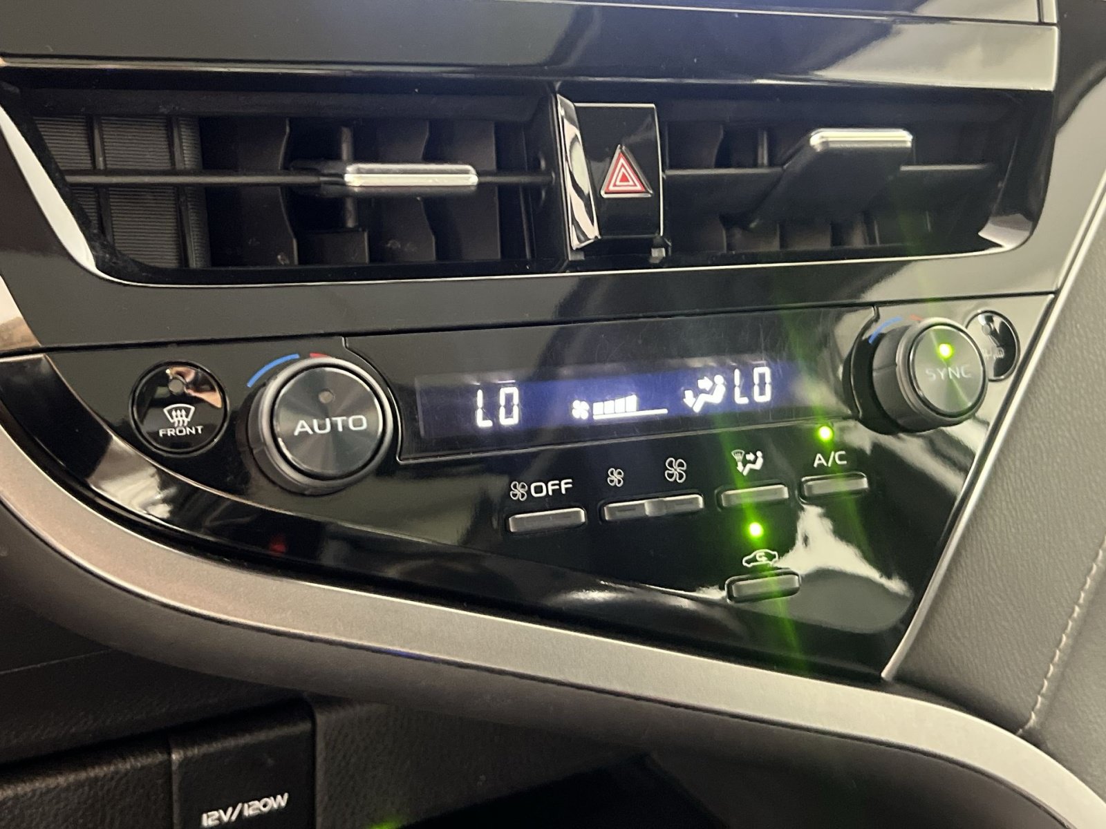 Used 2023 Toyota Camry XSE w/ Navigation Package FWD image 22
