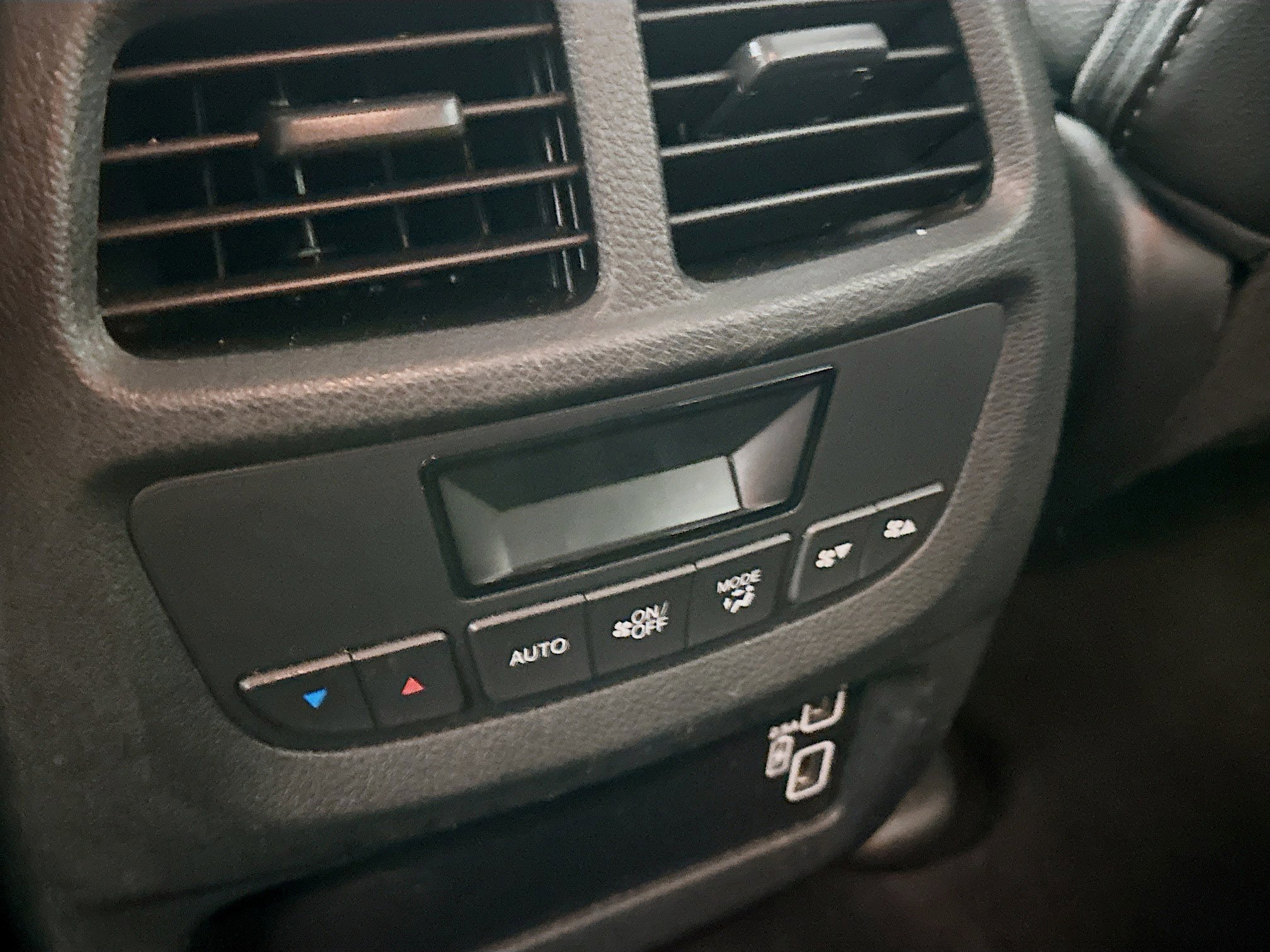 Used 2022 Honda Pilot Special Edition image 26