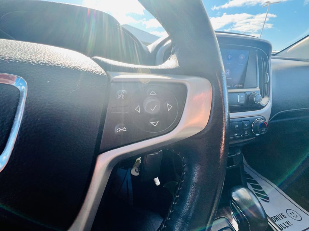 Used 2022 GMC Canyon Elevation image 17