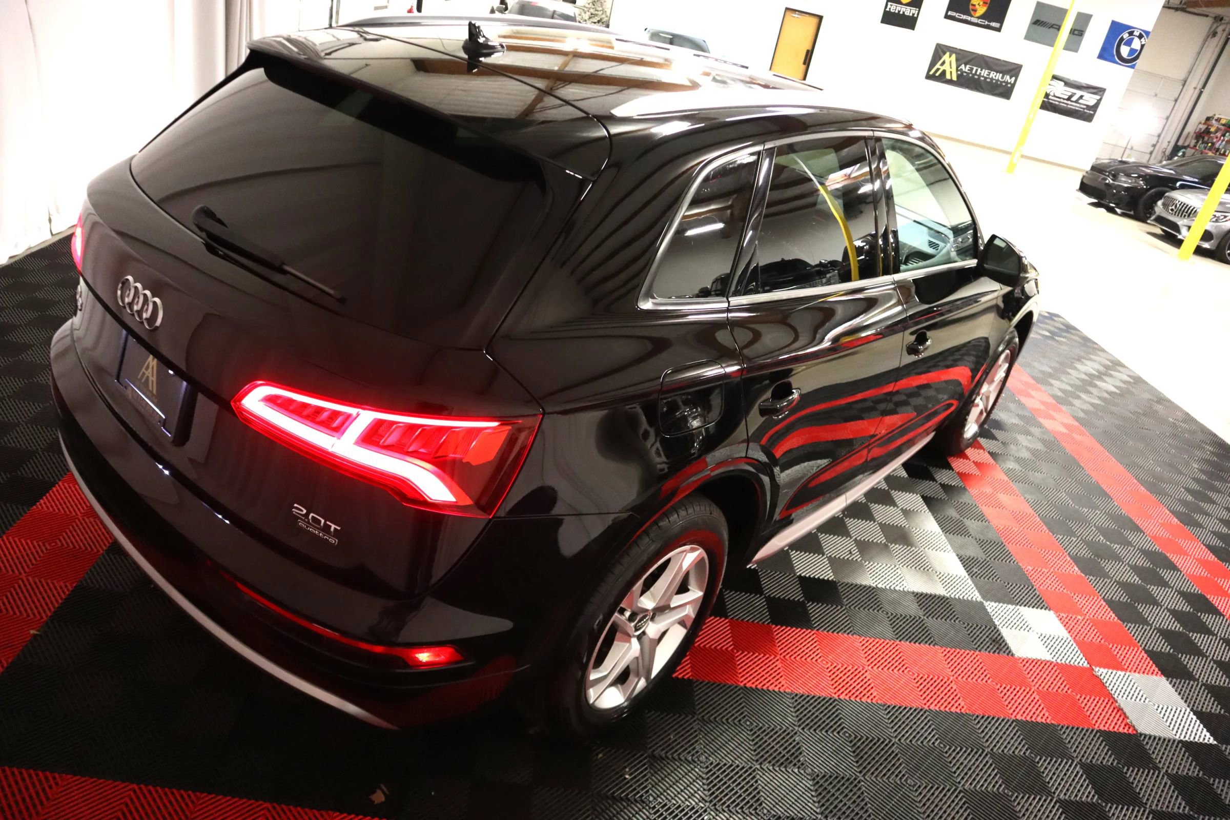 Used 2018 Audi Q5 2.0T Premium w/ Convenience Package image 10