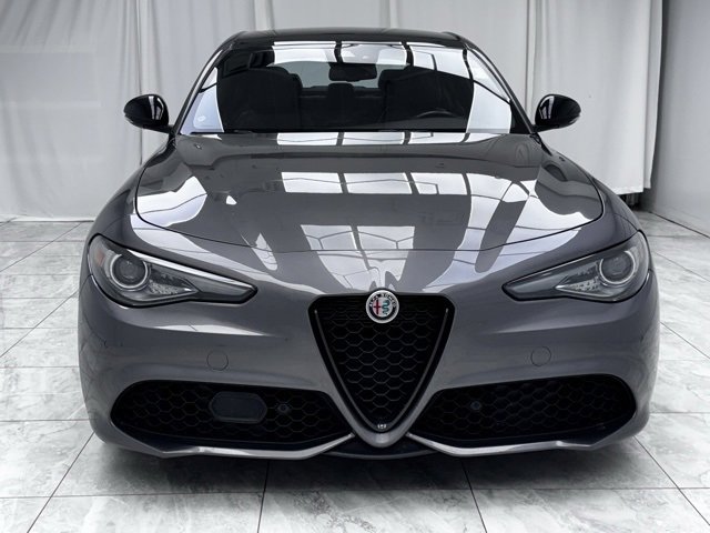 Used 2023 Alfa Romeo Giulia Veloce image 3