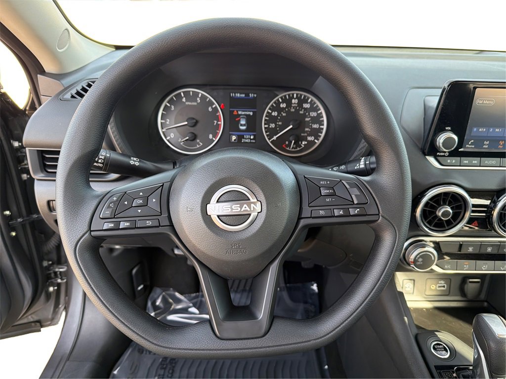 Used 2025 Nissan Sentra S image 17