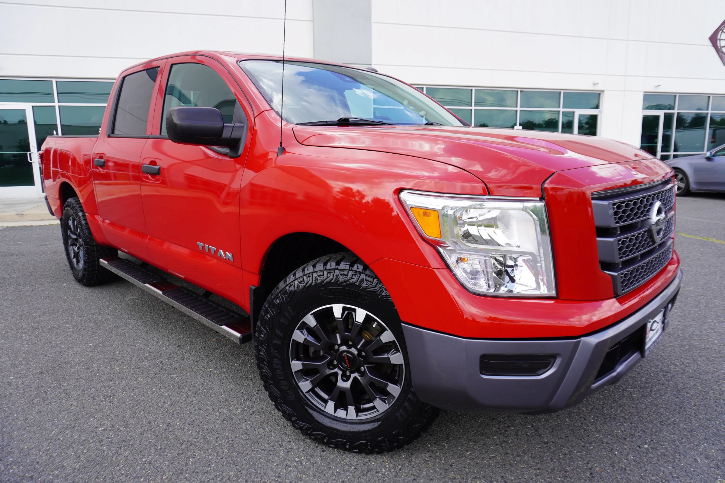 Used 2021 Nissan Titan S w/ S Utility Package AWD/4WD image 1