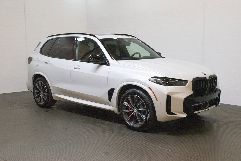 New 2026 BMW X5 M60i image 1