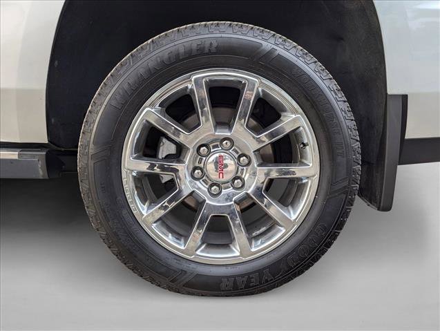 Used 2019 GMC Yukon Denali image 25