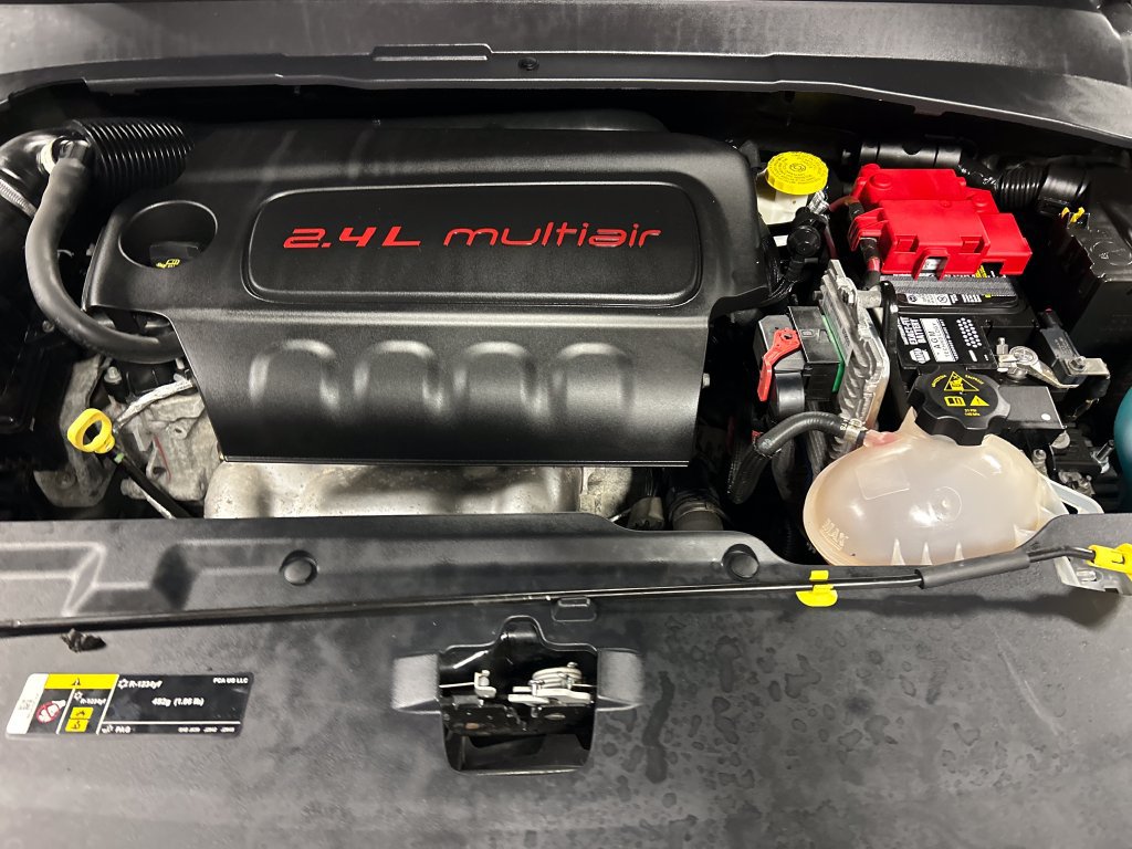 Used 2019 Jeep Compass Latitude w/ Cold Weather Group AWD/4WD image 24