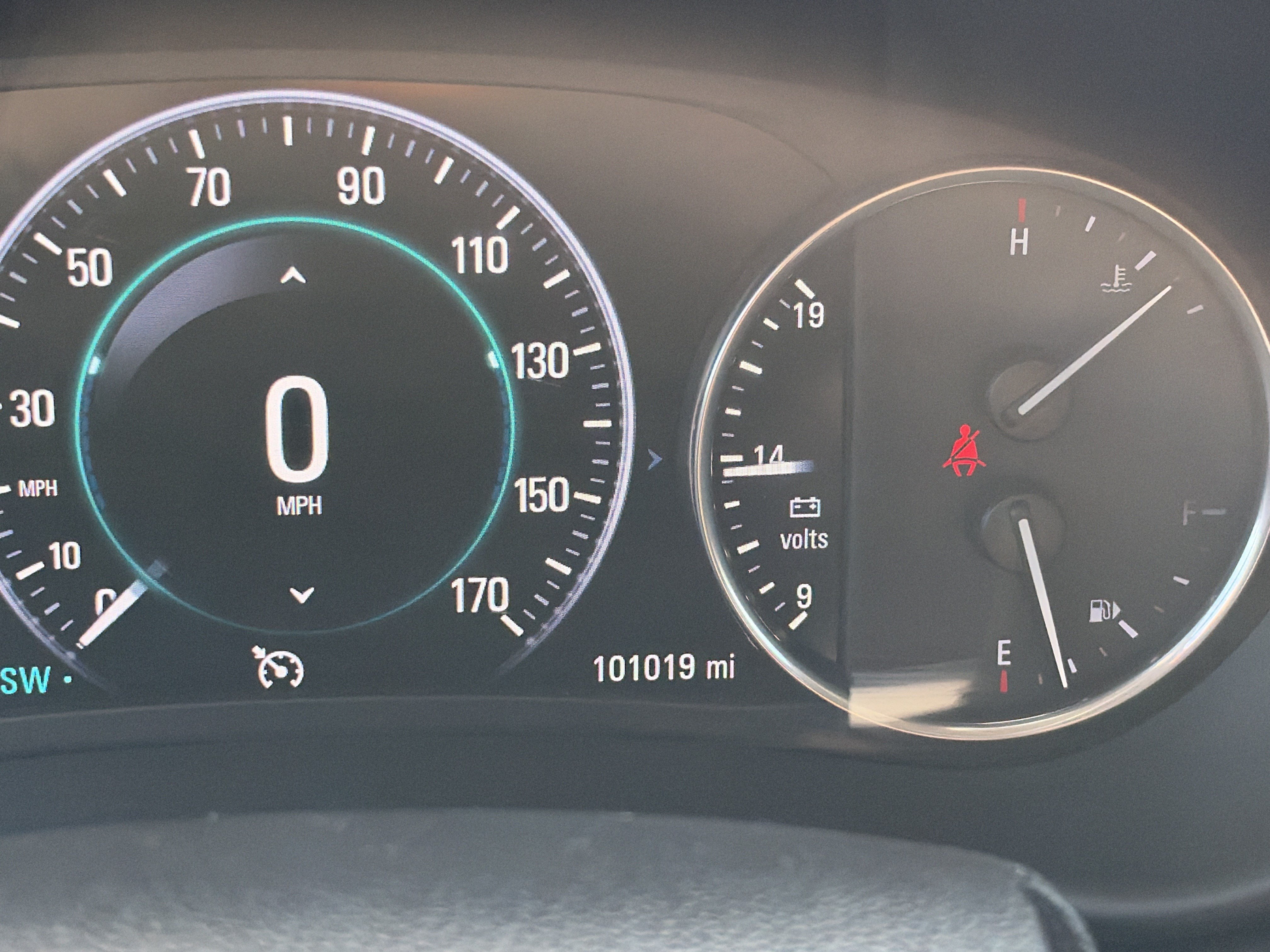 Used 2019 Buick Envision Premium AWD/4WD image 23