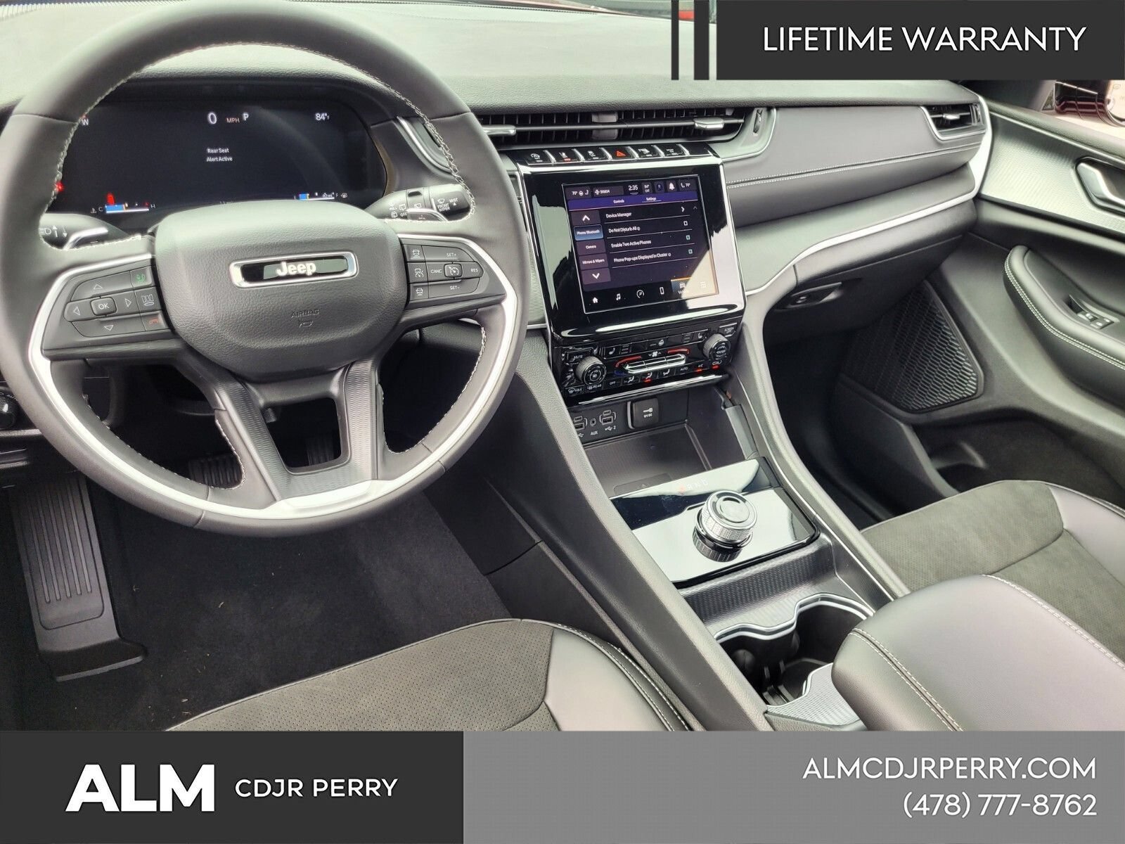 New 2025 Jeep Grand Cherokee L Altitude AWD/4WD image 10