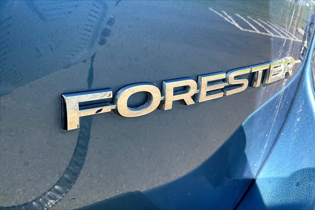 Used 2023 Subaru Forester Limited AWD/4WD image 24