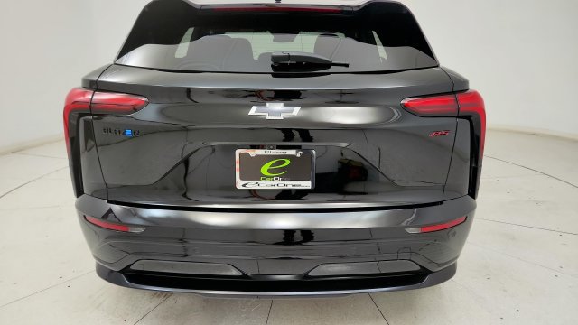 Used 2025 Chevrolet Blazer EV RS FWD image 29