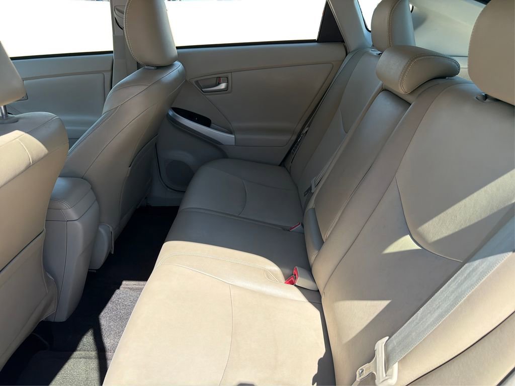 Used 2015 Toyota Prius Four FWD image 11