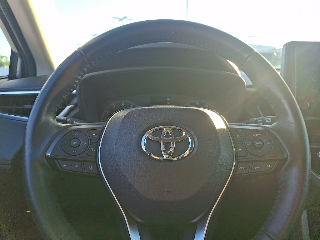 Certified 2024 Toyota Corolla Cross LE AWD/4WD image 25