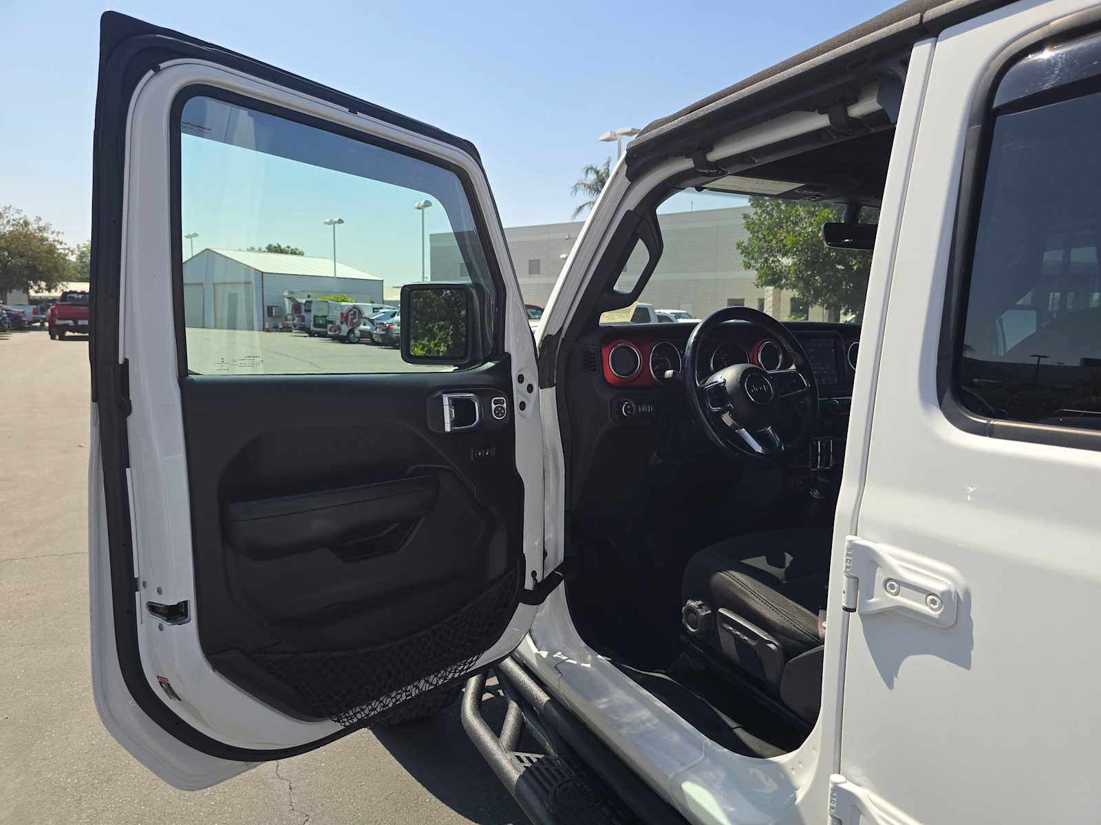 Used 2020 Jeep Gladiator Rubicon AWD/4WD image 19