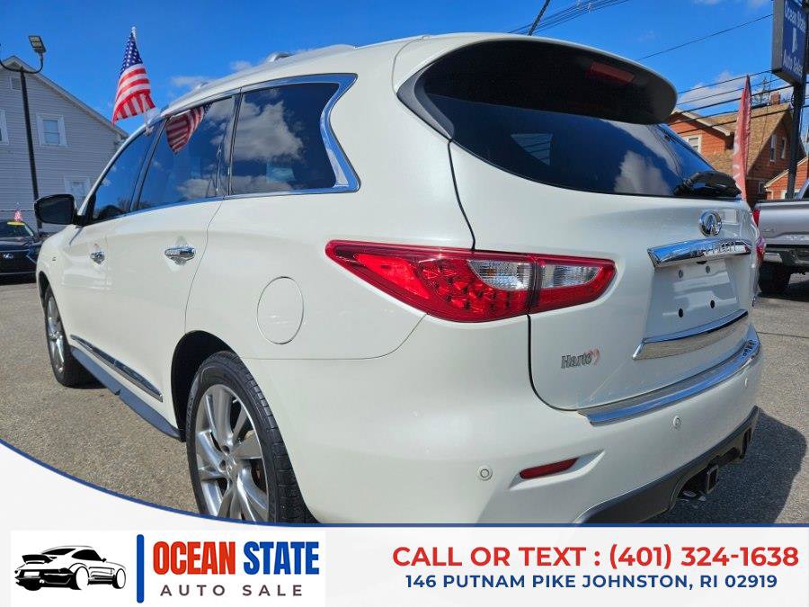 Used 2015 INFINITI QX60 AWD w/ Deluxe Touring Package image 3