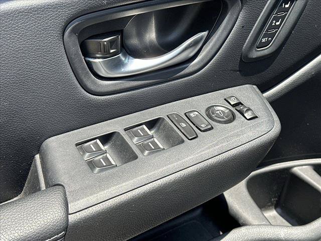 Used 2024 Honda Pilot Elite image 17