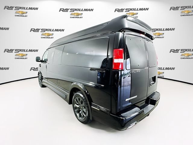 New 2026 Chevrolet Express 2500 Extended w/ Driver Convenience Package RWD image 5