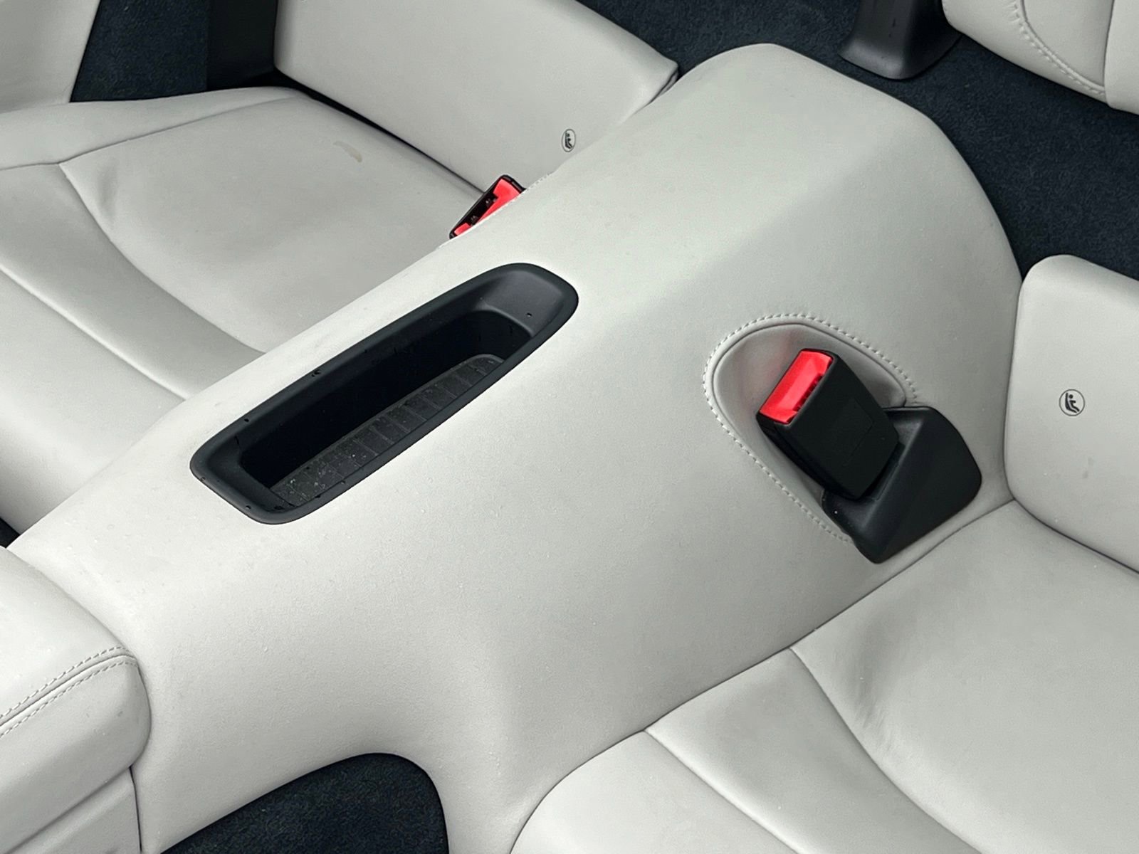 Certified 2019 Porsche 911 Targa 4 AWD/4WD image 22