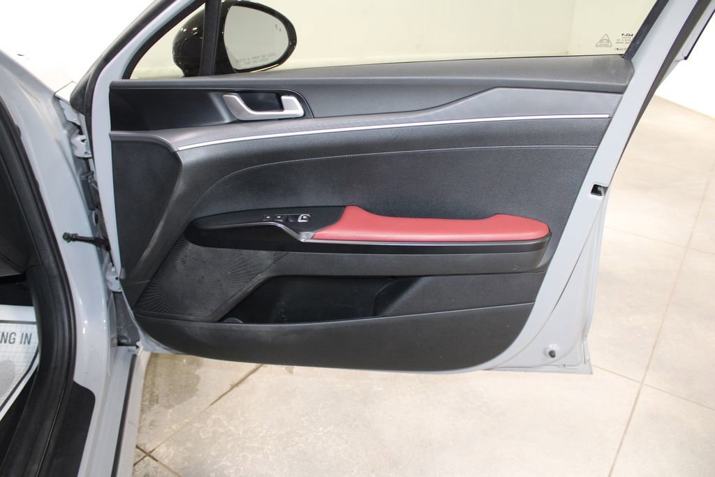 Used 2023 Kia K5 GT-Line image 29