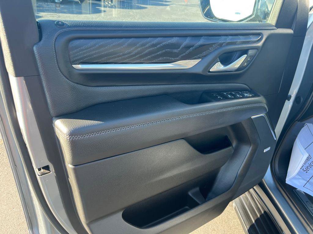 Used 2023 GMC Yukon Denali image 19