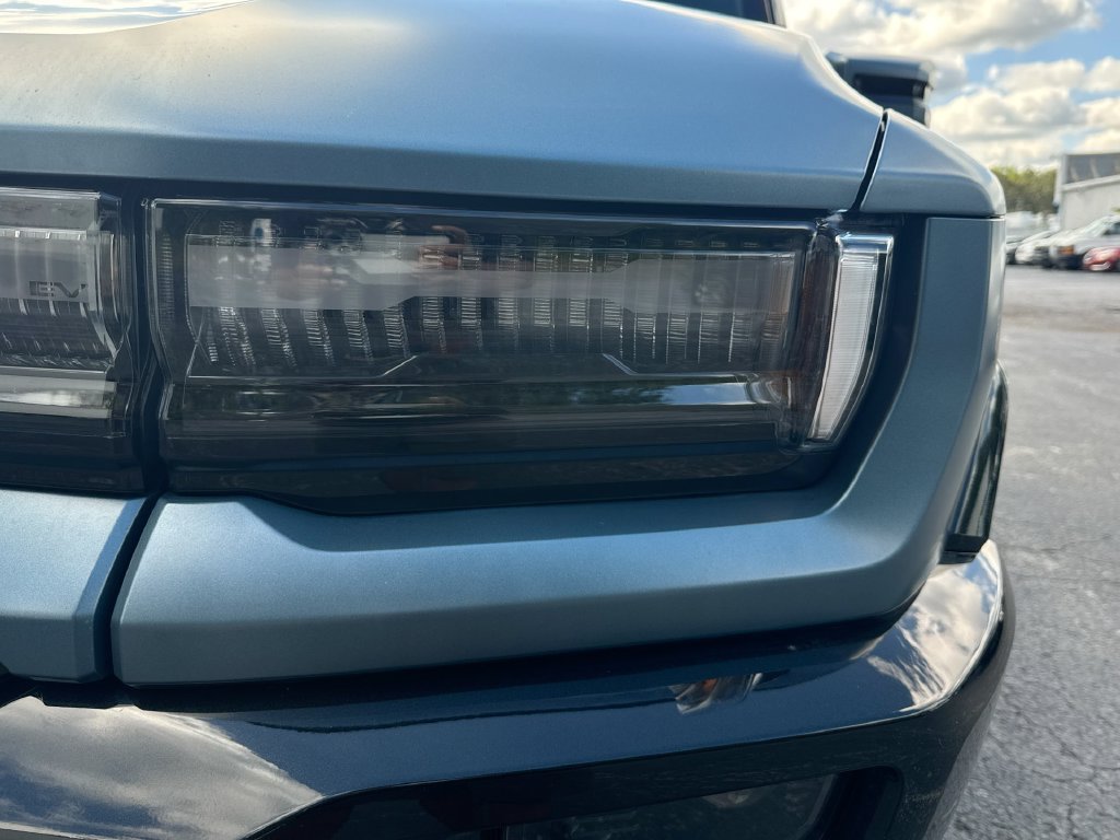 Used 2024 GMC Hummer EV 3X w/ Omega Edition AWD/4WD image 10