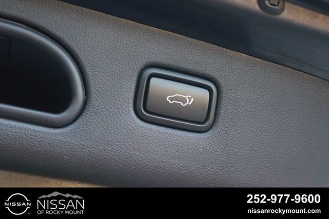 Used 2021 Kia Sportage EX w/ EX Technology Package FWD image 17