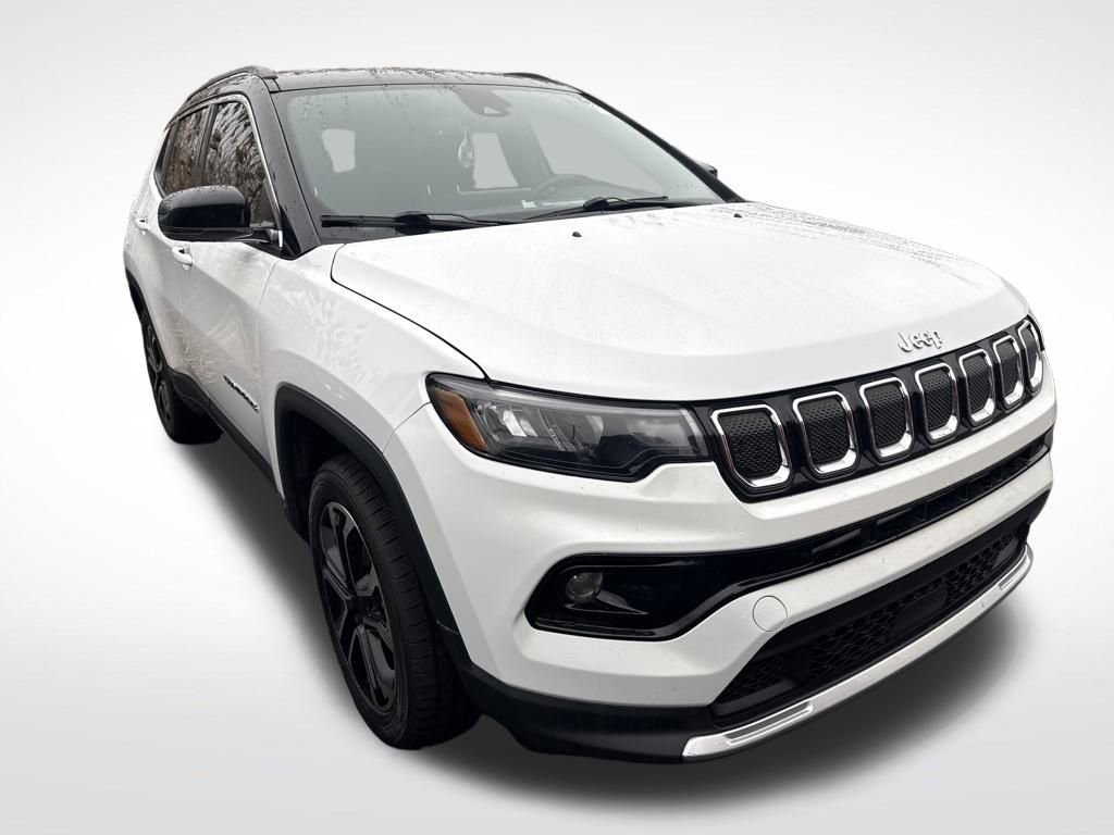 Certified 2022 Jeep Compass Limited image 6