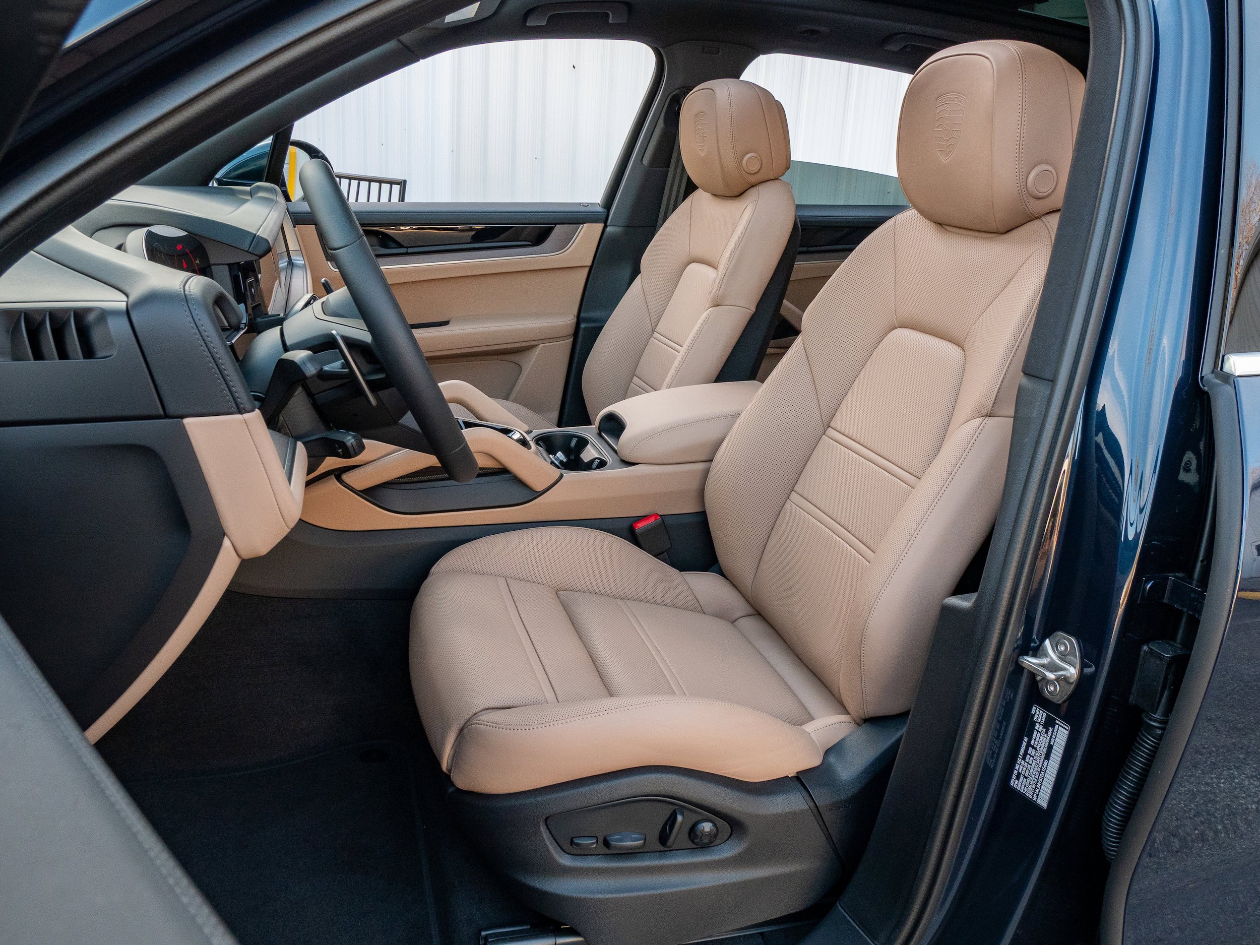 New 2026 Porsche Cayenne S AWD/4WD image 5